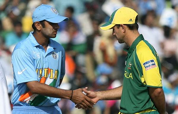 India cricket captain Rahul Dravid (L) s