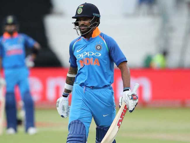 Shikhar Dhawan pounces on a wide half-volley - Guerilla Cricket
