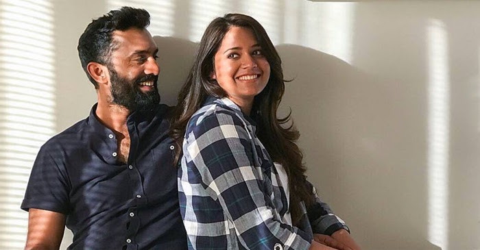 Valentines Week Special: Dinesh Karthik surprises his wife Dipika Pallikal with a precious gift