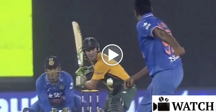 WATCH: Ravichandran Ashwin fools AB de Villiers with his magical delivery