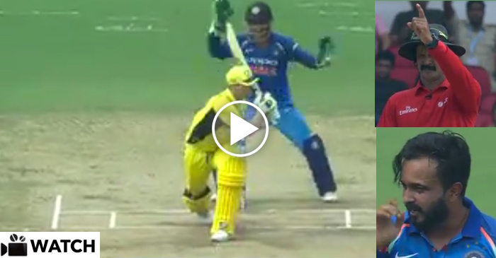 WATCH: Golden arm Kedar Jadhav traps Steve Smith in front of the wickets