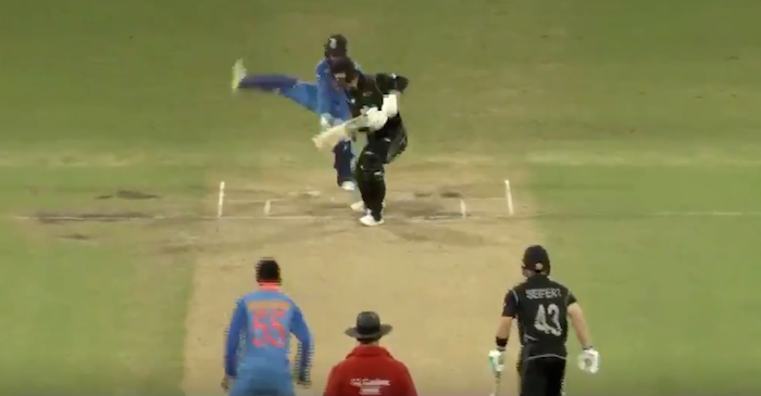 WATCH: Krishnappa Gowtham knock over Cole McConchie with his off-spin