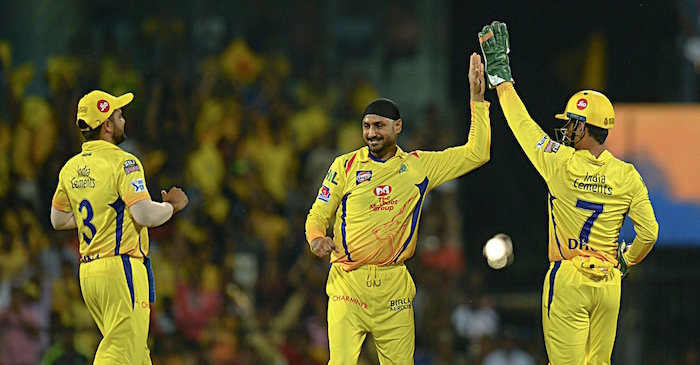 Twitter Reactions: CSK starts the IPL 2019 campaign with a bang, thrashes RCB in Chennai
