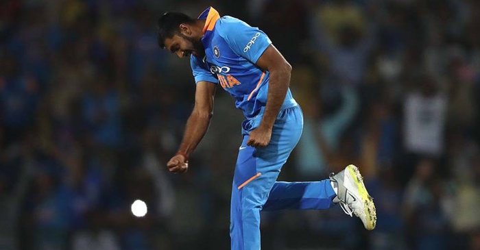 Twitter Reactions: Vijay Shankar clinch the match for India in final over