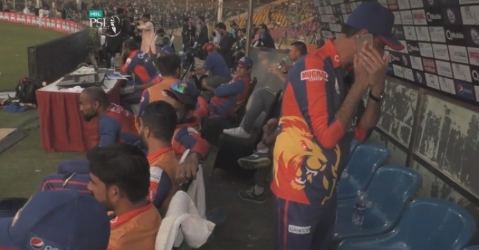 PSL in controversy again for wrong reasons, dugout personnel uses a mobile phone during the match