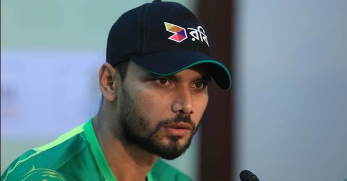 ‘Am I a thief?’: Mashrafe Mortaza lashes out at media personnel for a bizarre question