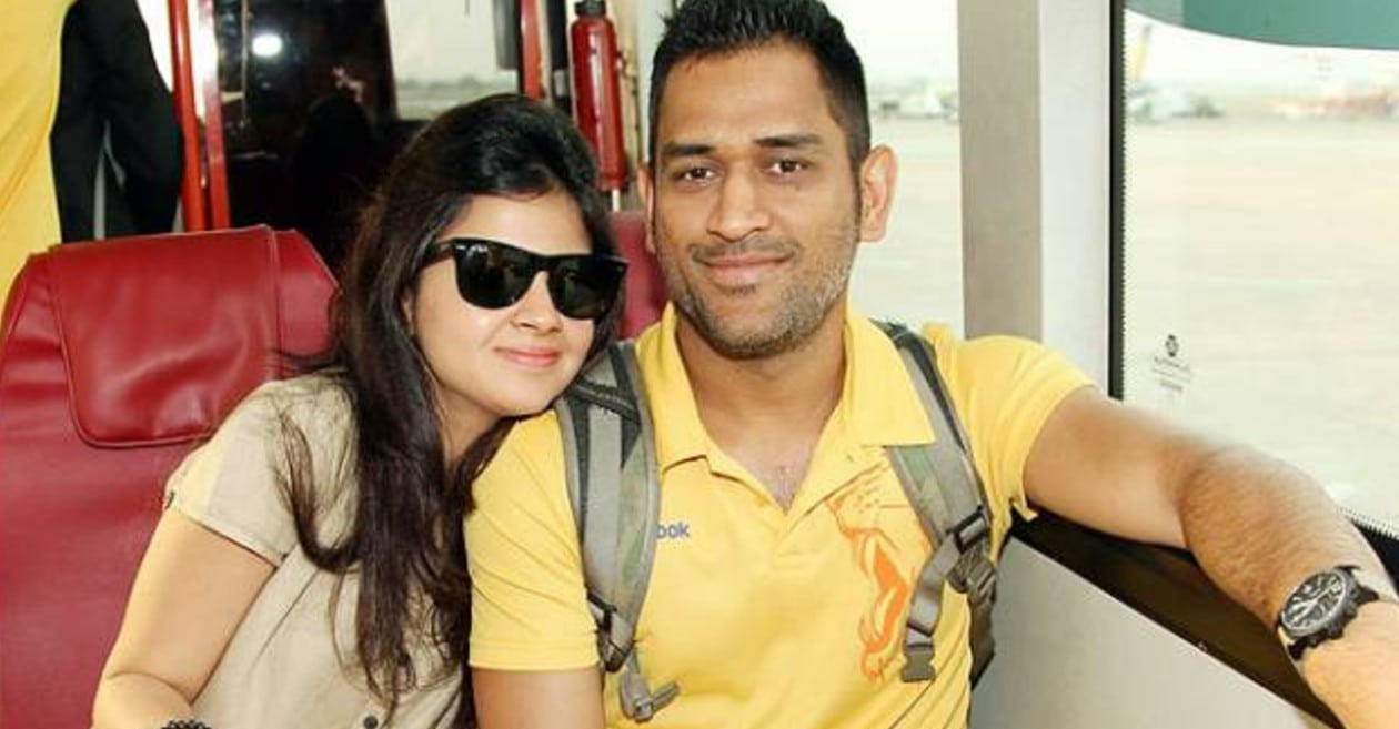 ms dhoni and his wife sakshi