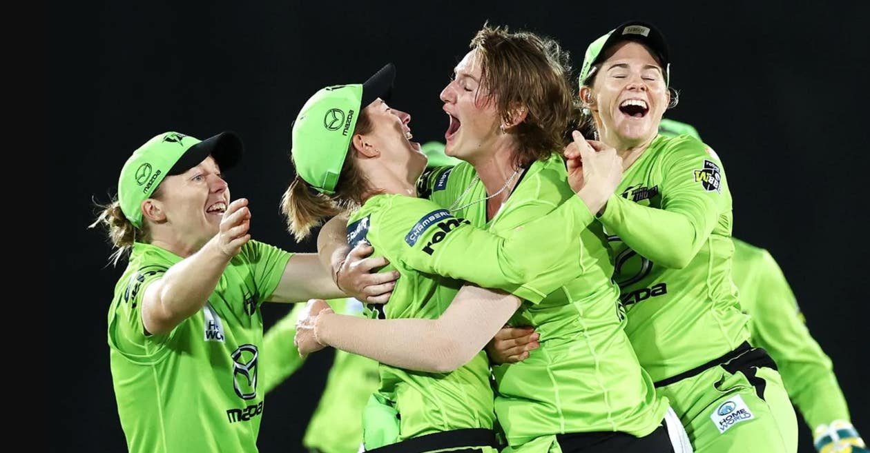 Sydney Thunder crush Melbourne Stars by 7 wickets to lift the WBBL 2020 title