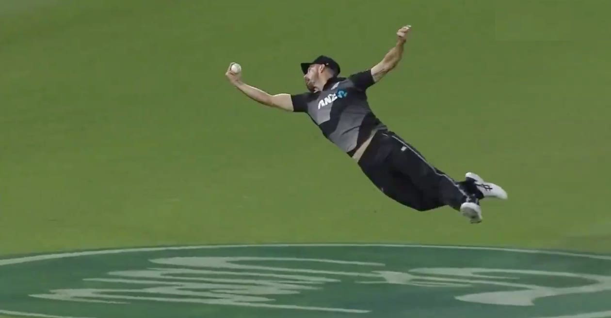 NZ vs PAK: WATCH – Daryl Mitchell takes a one-handed blinder to dismiss Haider Ali