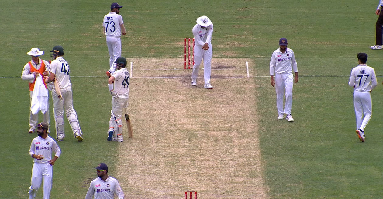 AUS vs IND: WATCH – Rohit Sharma shadow bats in front of Steve Smith during the Gabba Test