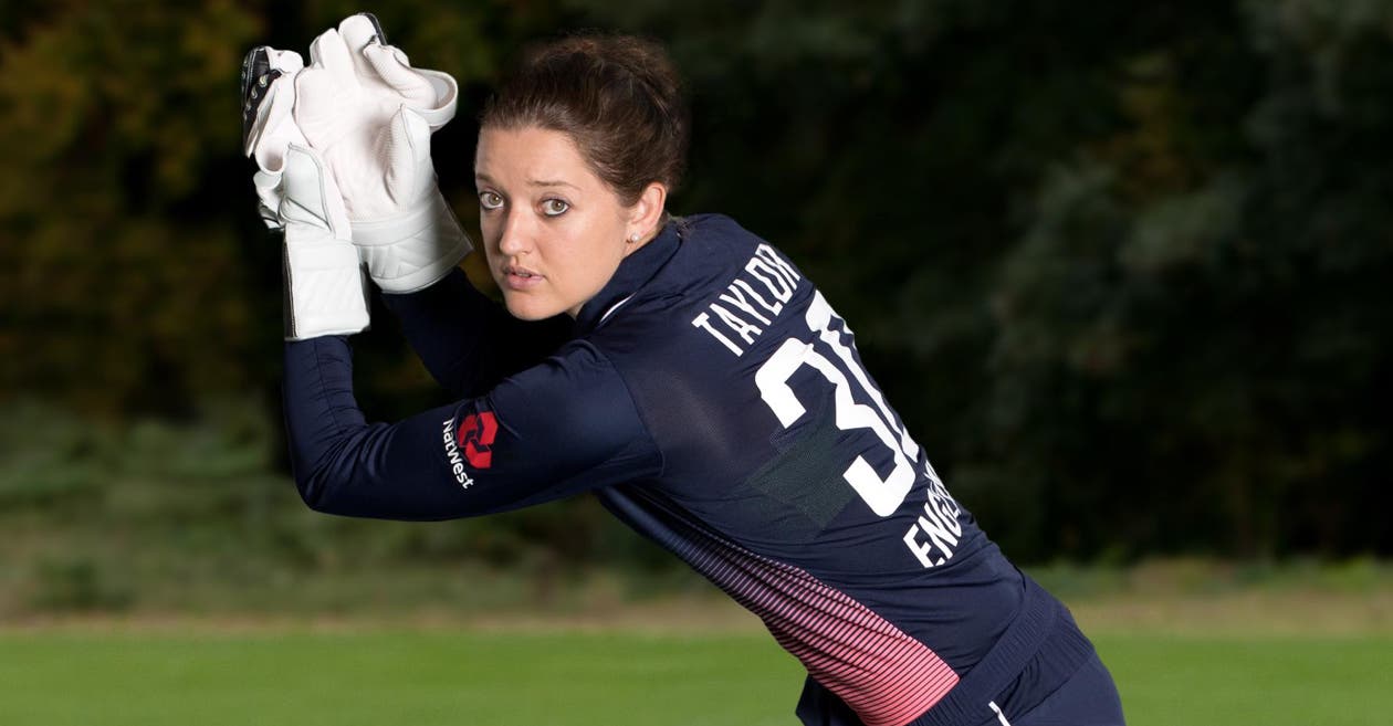 Sarah Taylor joins Sussex staff to become first female coach in men’s cricket