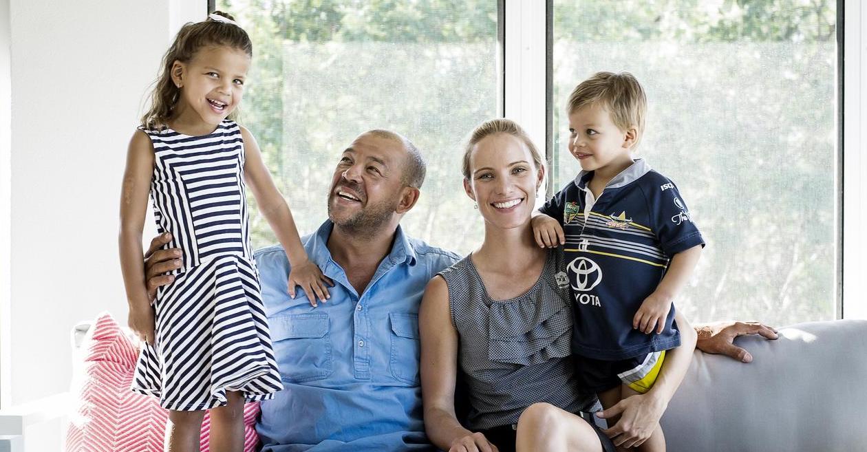 Andrew Symonds with his wife and kids