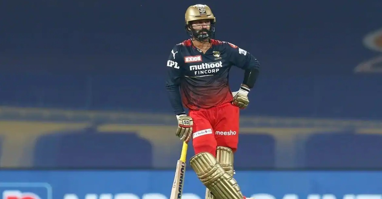 Dinesh Karthik reprimanded for breaching IPL Code of Conduct