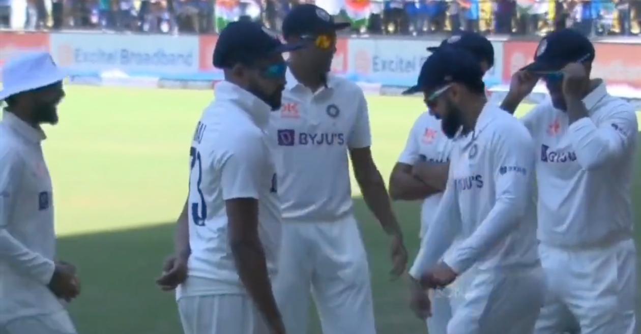 Virat Kohli and Ravindra Jadeja attempt Shah Rukh Khan Jhoome jo Pathaan step