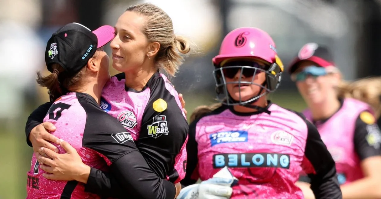 WBBL 2023: Ashleigh Gardner, Ellyse Perry shine in Sydney Sixes’ first win of the season