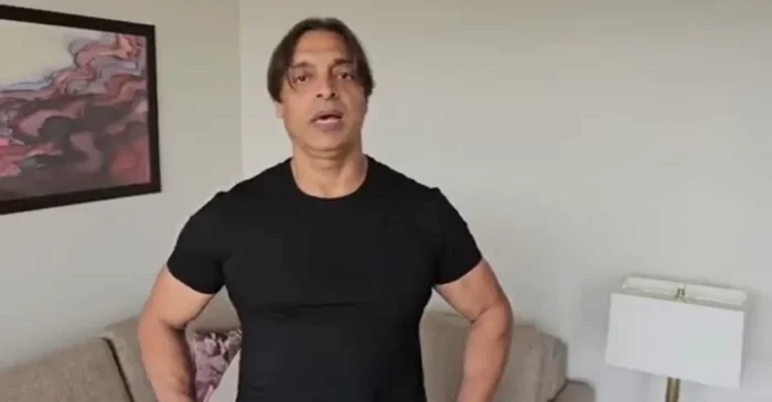 Shoaib Akhtar encounters with his doppelganger, shares a video on Twitter