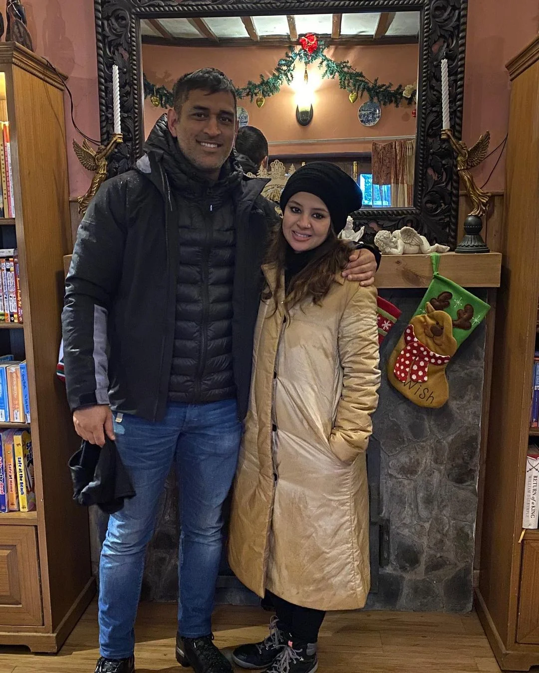 MS Dhoni and Sakshi Dhoni (Instagram) 