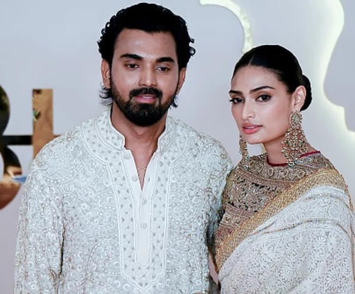 KL Rahul with wife Athiya Shetty