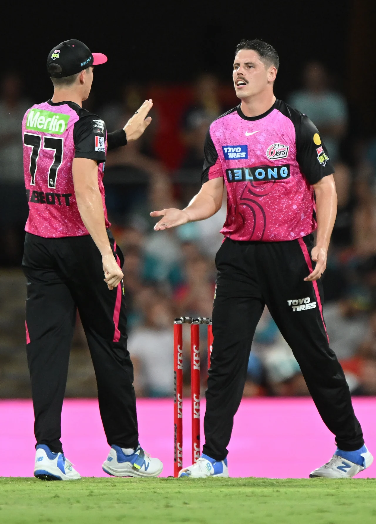 Ben Dwarshuis playing for Sydney Sixers