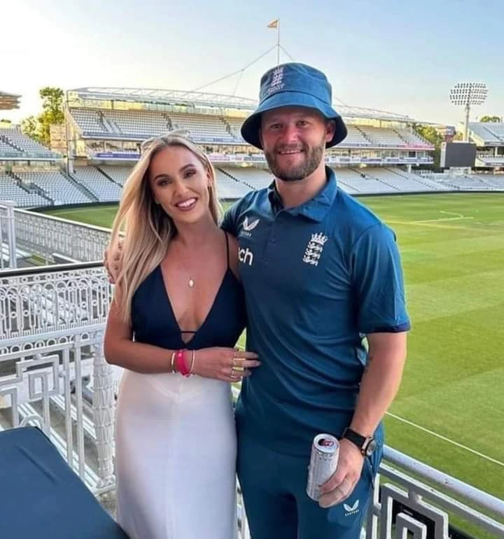 Ben Duckett and his wife 