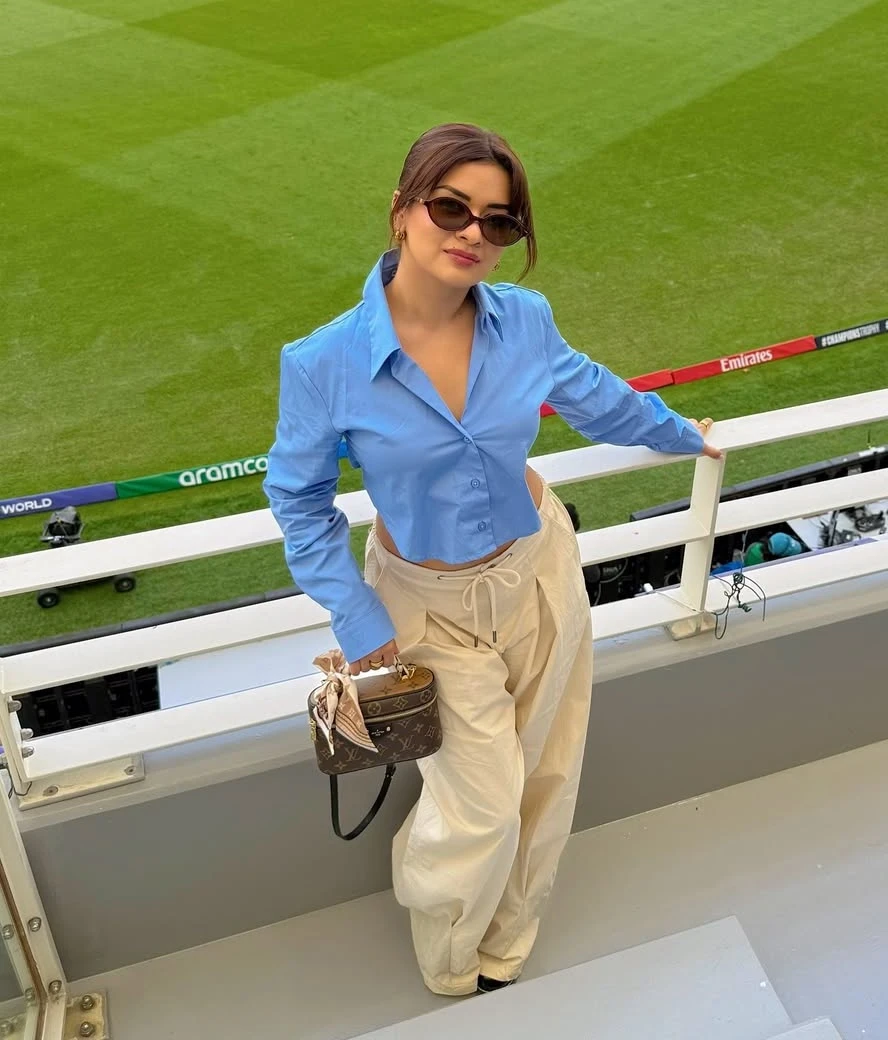 Avneet Kaur at the Dubai International Cricket Stadium