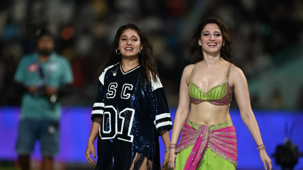 Tamannaah Bhatia and Sunidhi Chauhan